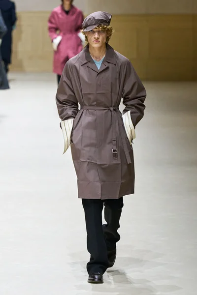 Look 33